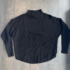 Sioni Black Ribbed Long Sleeve Mockneck top Size medium